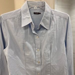 J. McLaughlin size 10 fitted ladies buttdown